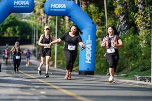 BIB: 1126
                            <button type="button" onclick="openModal(22578149)" class="btn btn-primary btn-sm float-right btn-popup" data-toggle="modal" data-target=".modal-high-quality">
                        <i class="fas fa-shopping-cart"></i> Add to Cart
                    </button>
                                            <button type="button" onclick="isThisMe(22578149, true)" class="btn btn-success btn-sm float-right btn-popup btn-isme hidden" data-toggle="tooltip" data-placement="bottom" title="นี่คือรูปของคุณใช่ไหม คลิกที่นี่เพื่อเอาเข้าอัลบั้ม">
                        <i class="fas fa-plus"></i> Add to album
                    </button>
                    <button type="button" onclick="isThisMe(22578149, false)" class="btn btn-warning btn-sm float-right btn-popup btn-isnotme hidden">
                        <i class="fas fa-ban"></i> Remove from album
                    </button>